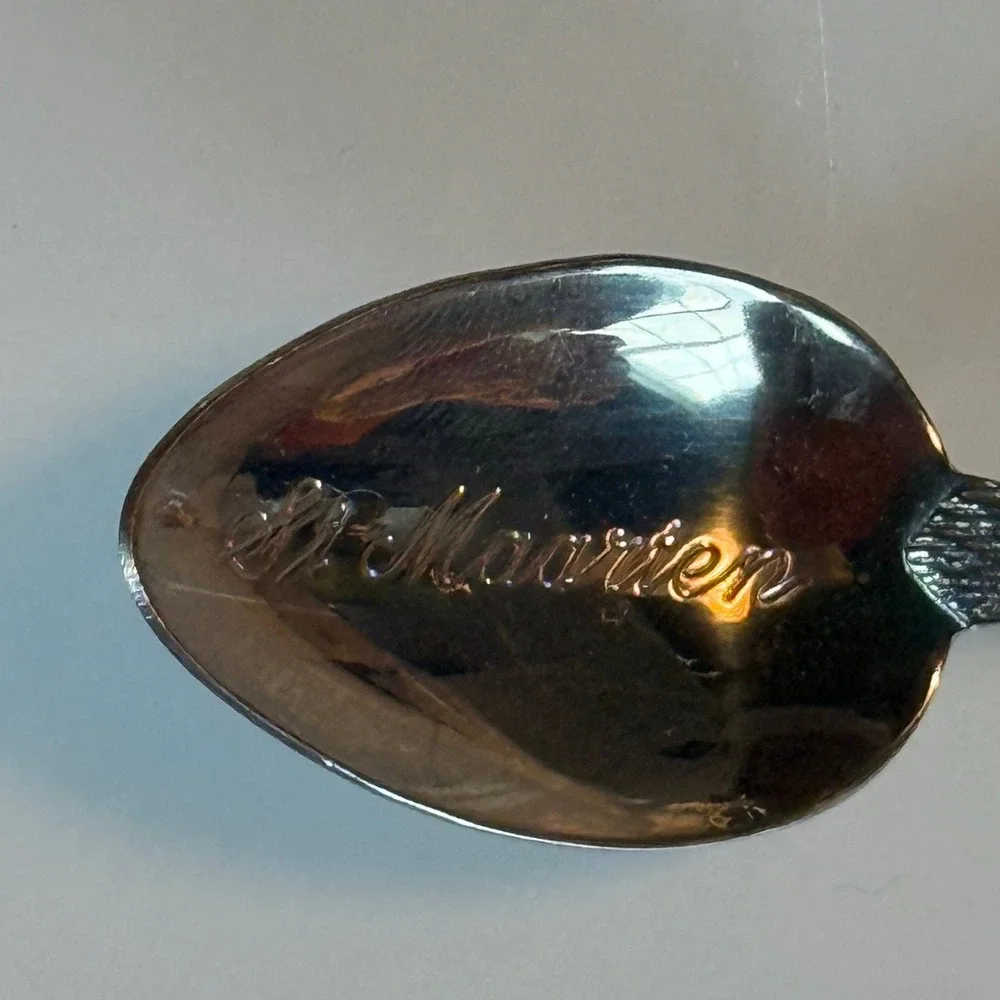 Vintage Souvenir Spoons Sweden Norway Arctic‎ Circle Israel London St Maarten